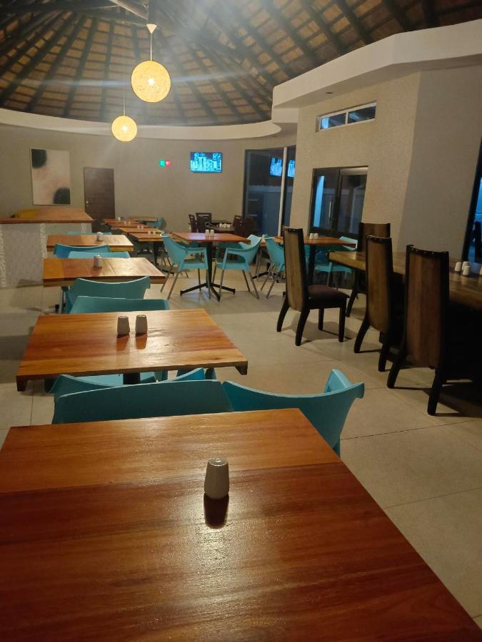 Green Fields Hotel, 커피 베이 외부 사진